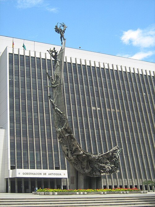 Monumento a la Raza