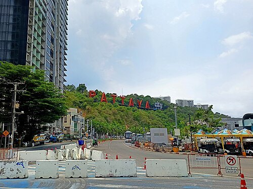 Phra Tamnak Hill