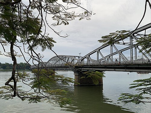 Trang Tien Bridge