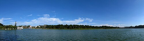 Xuan Huong Lake