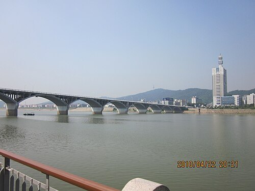 橘子洲大橋
