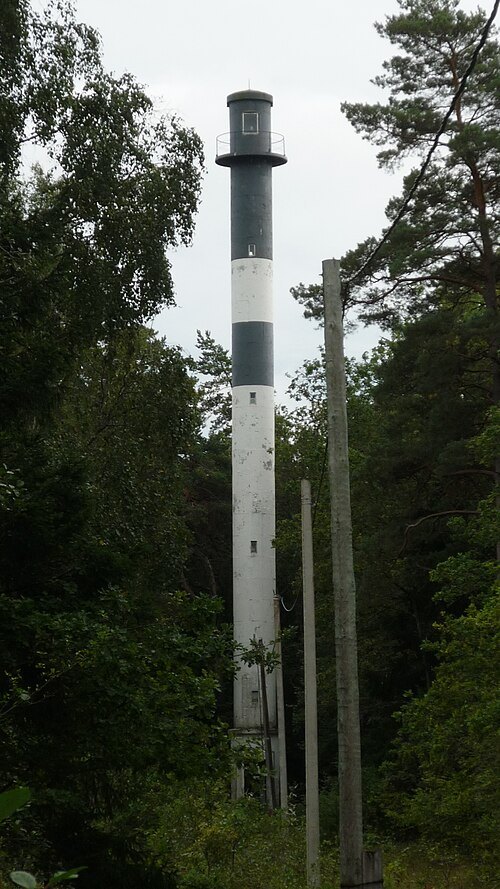 Paralepa rear lighthouse