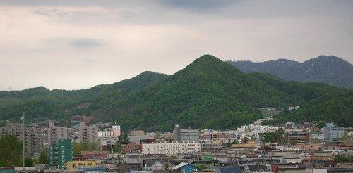 Mount Sankaku (三角山)