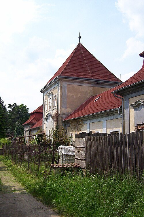 Janov Castle