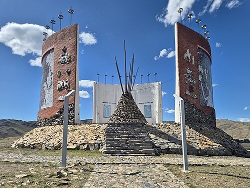 Monument for Mongol States