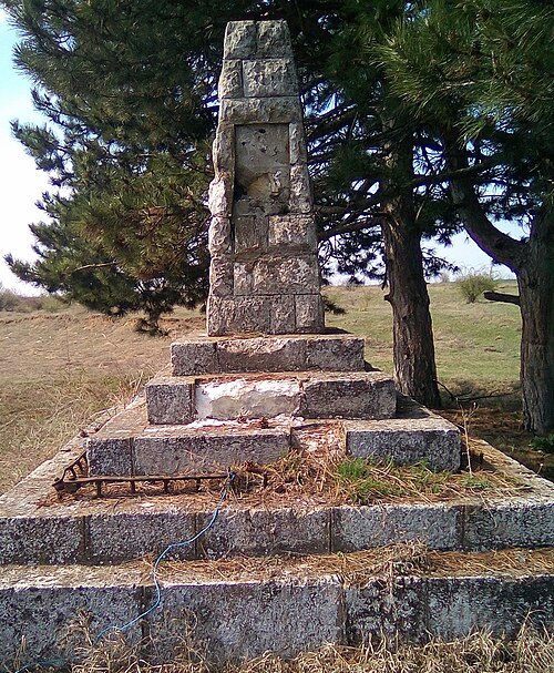 tombstone of Major Vasily Nikolaevich Volchanetsky