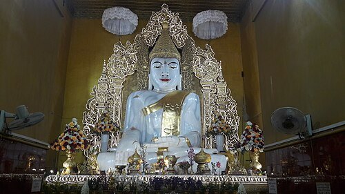 Kyauktawgyi Buddha Temple