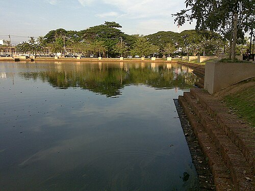 Khlong Lalom