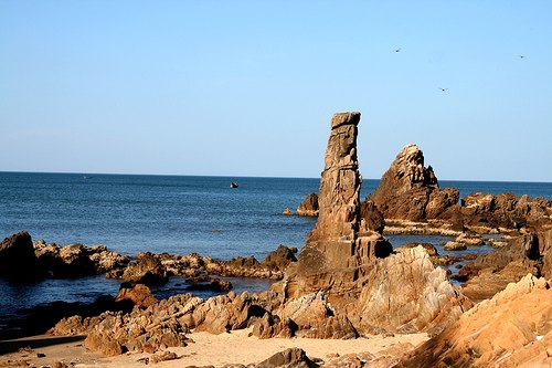 Da Nhay Beach