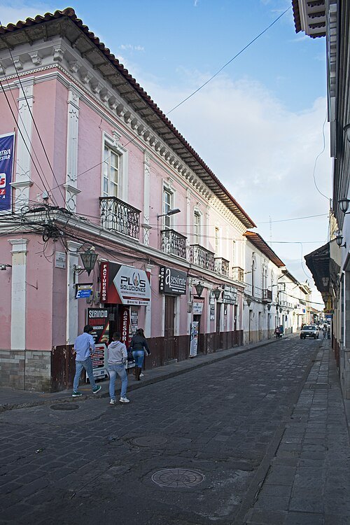 Calle Fernando Sánchez de Orellana