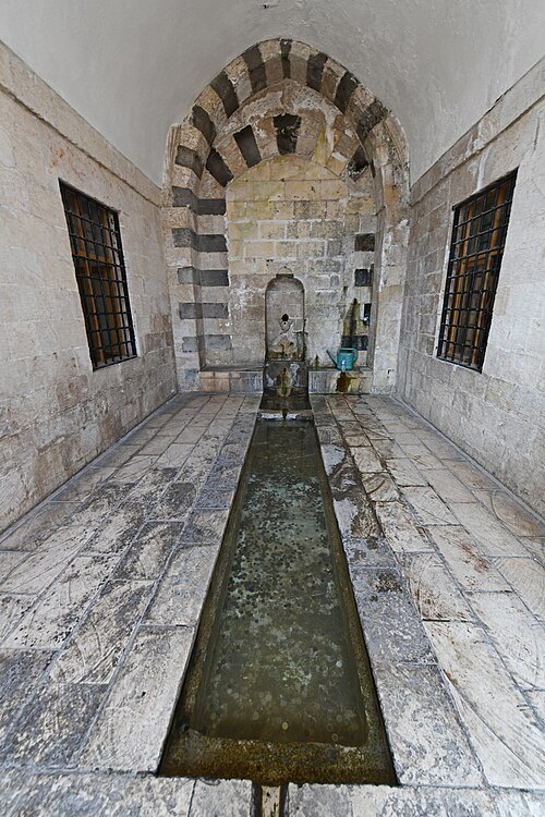Zinciriye Fountain