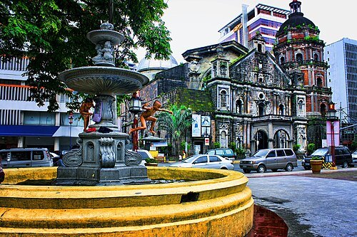 Plaza San Lorenzo Ruiz