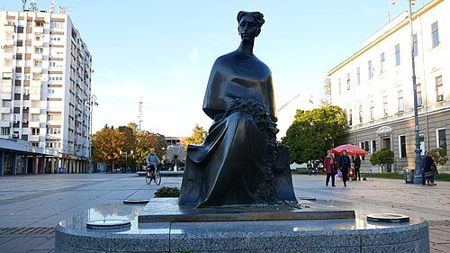 Mažuranić Square, Slavonski Brod