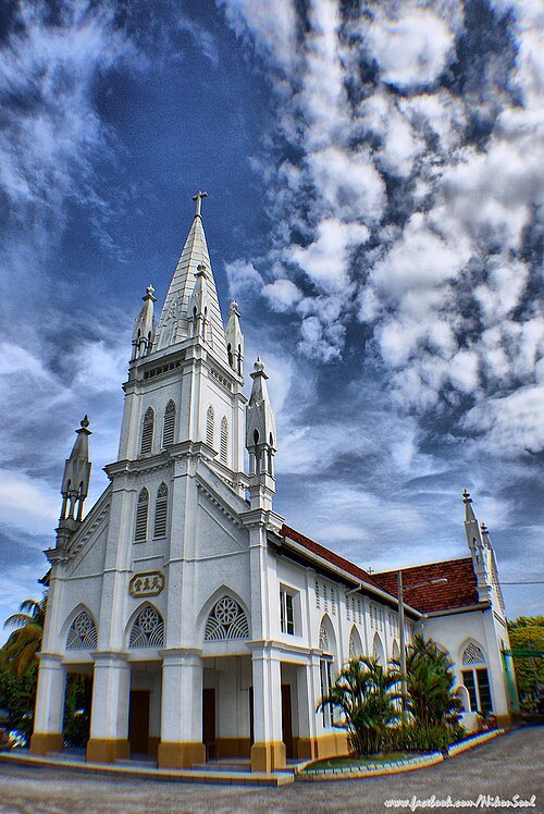 Church of St Aloysius, Mantin