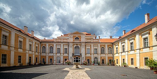 Duchcov Chateau