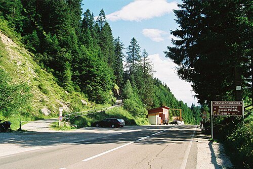 Gampen Pass