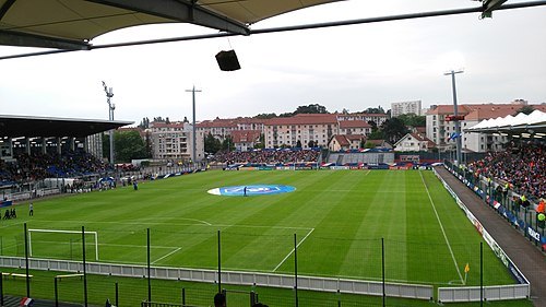 Léo Lagrange stadium