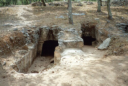Late Minoan cemetery at Armeni