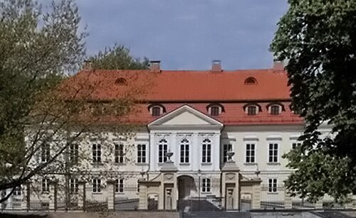 Palace and park complex of Valovich