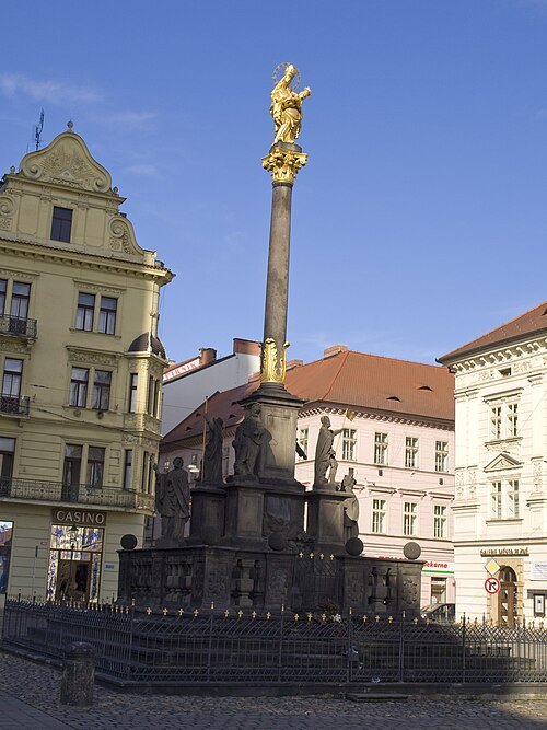 Marian column
