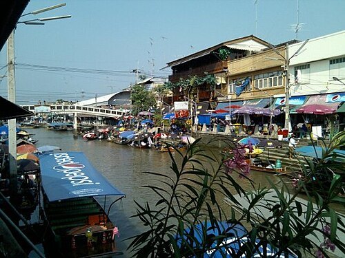 Amphawa Floating Market