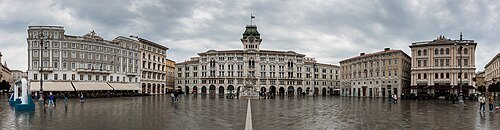 piazza Unità d'Italia