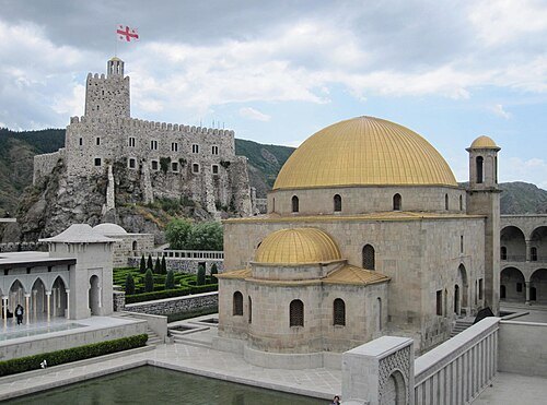Ahmadiyya Mosque (აჰმედიეს მეჩეთი)