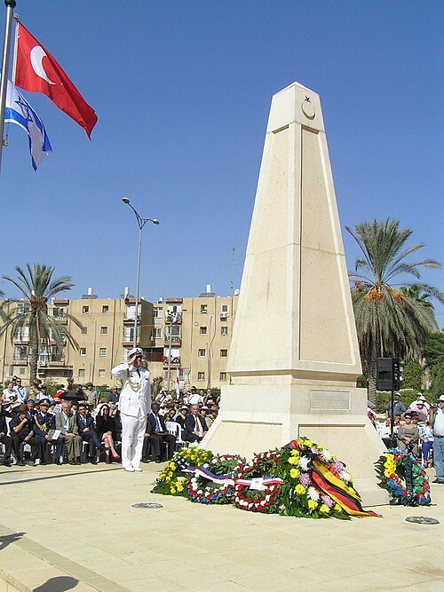 Turkish Soldiers monument in Beersheba