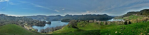 Lake Ōkareka