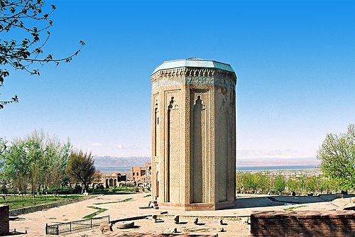 Momine Khatun Mausoleum