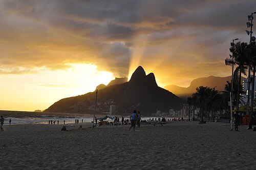 Morro Dois Irmãos