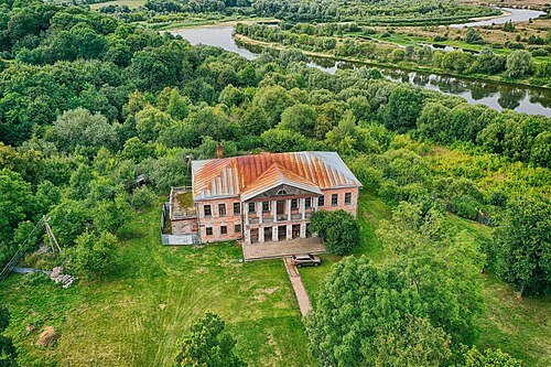 Chalecki Manor in Chalč