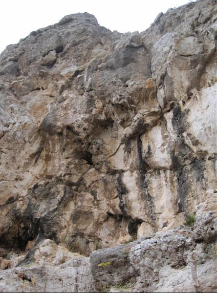 Benzú cave