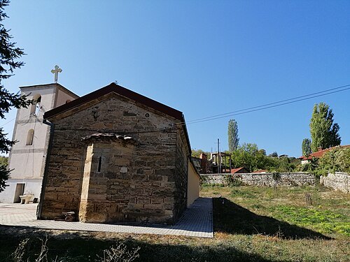 Saint George, Banjane