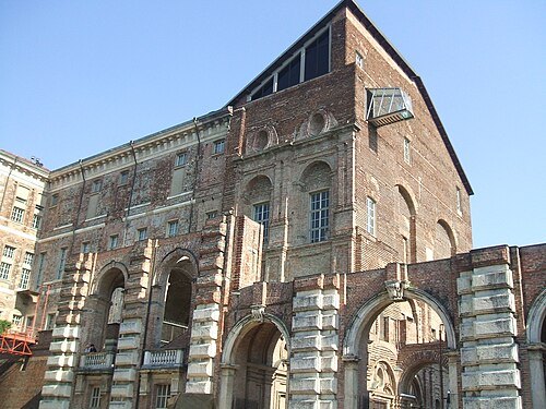 里沃利城堡