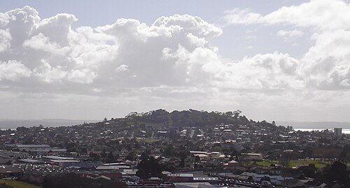 Ōwairaka / Mount Albert