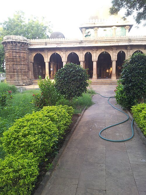 Baba Lului's Mosque