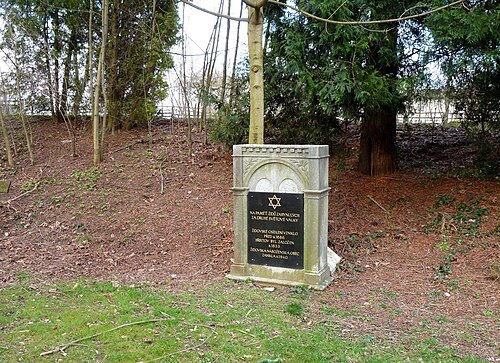 Jewish cemetery in Uhlířské Janovice