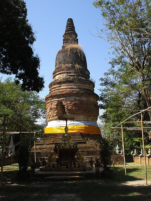 Wat Pan Sao (วัดปันเสา)