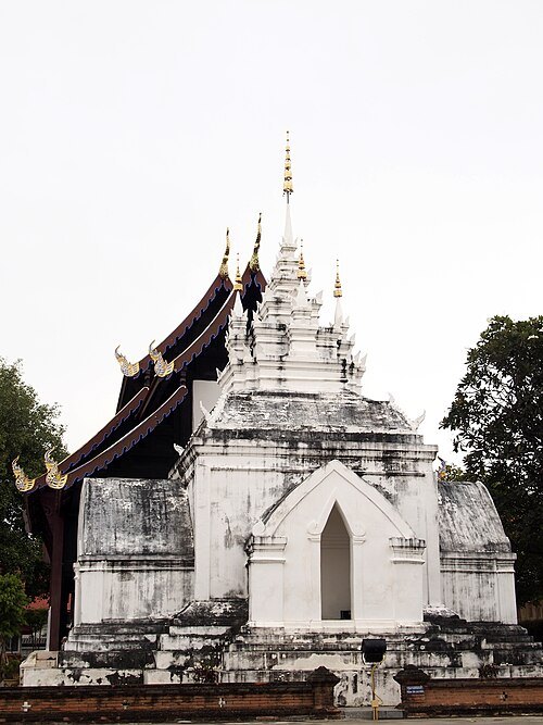 Wat Prasat (วัดปราสาท)