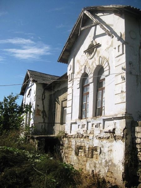 Mimi mansion