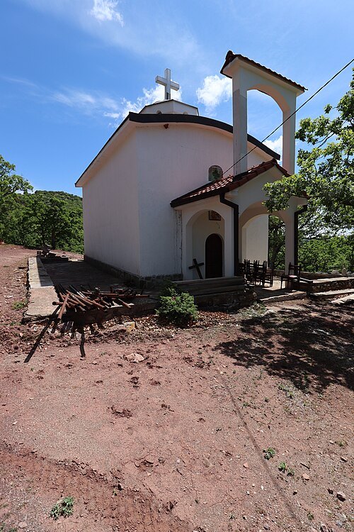 Saint Elijah Church, Patrik