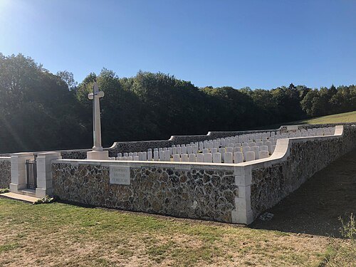 Courmas British Cemetery