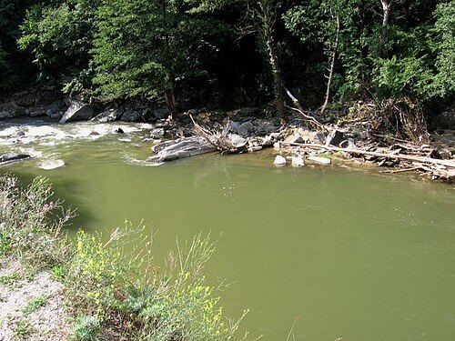 Chepelare River