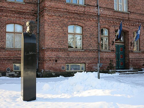 Paul Keres monument in Pärnu