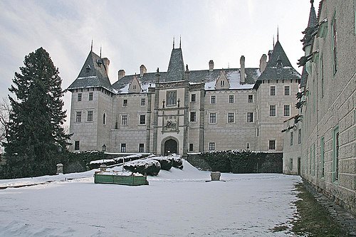 Žleby Castle (Zámek Žleby)