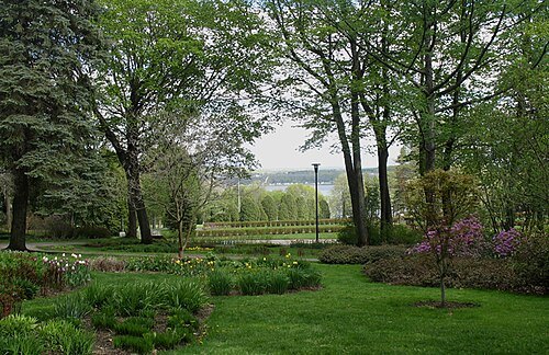 Bois-de-Coulonge Park (parc du Bois-de-Coulonge)