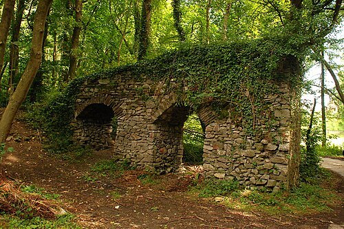 Roman aqueduct of Mettet