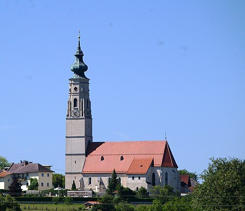 Pfarrkirche Mariä Himmelfahrt, Hochburg