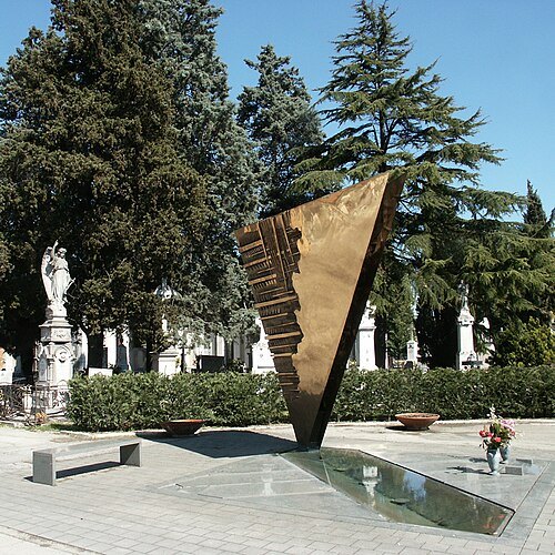 Monumental Cemetery